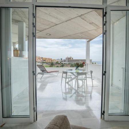 Amarilla Golf Villas-Lovely Complex-Amazing View 圣米格尔德阿沃纳 外观 照片