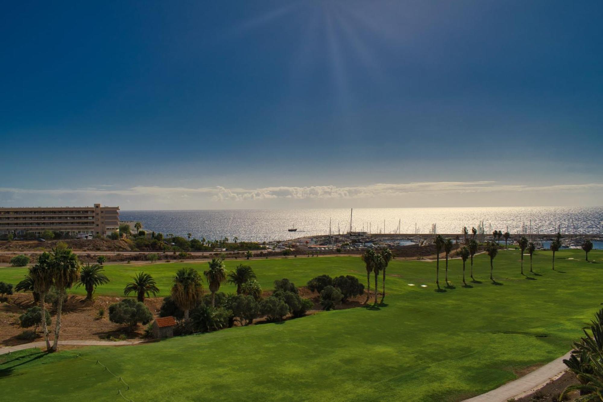 Amarilla Golf Villas-Lovely Complex-Amazing View 圣米格尔德阿沃纳 外观 照片