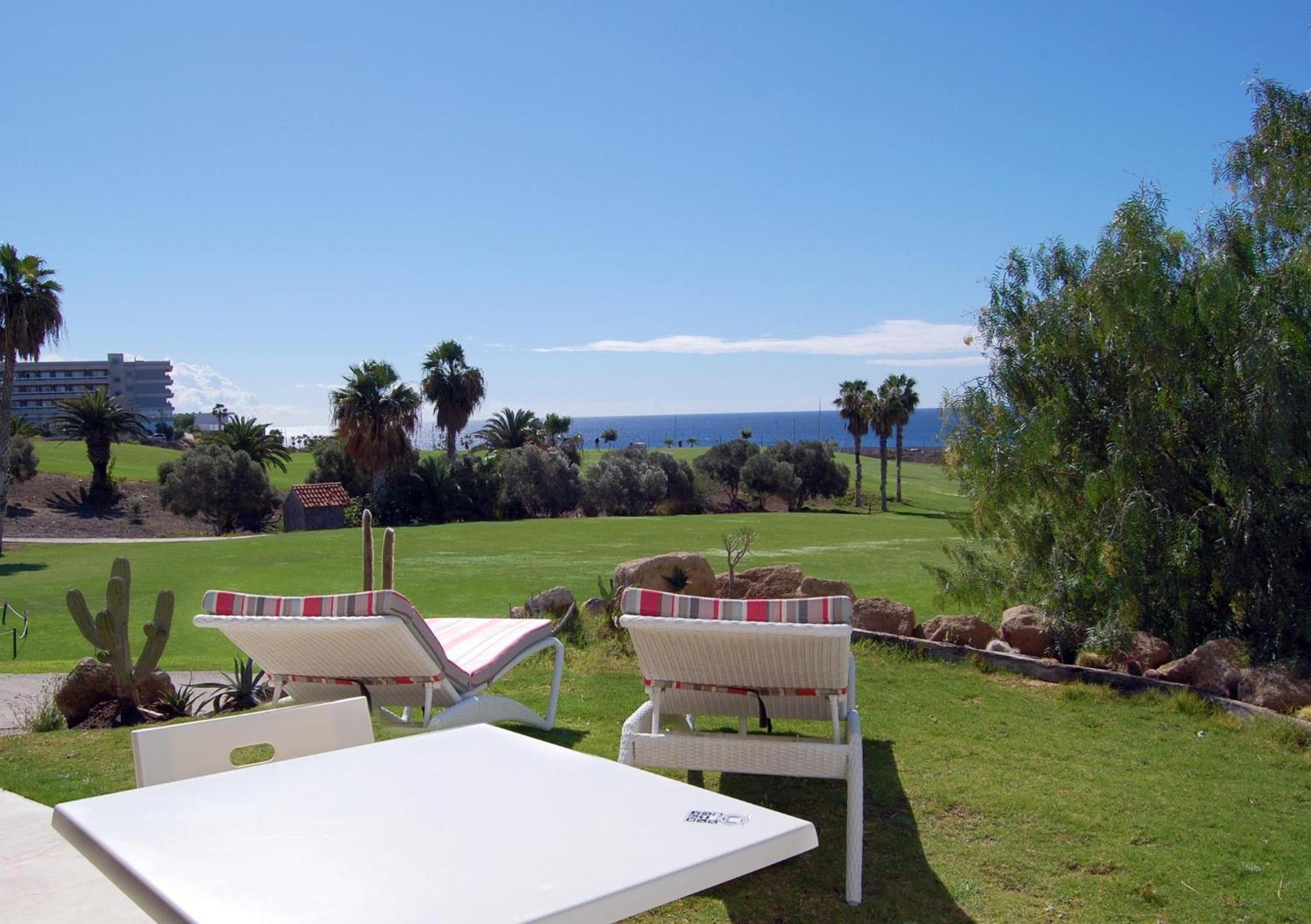Amarilla Golf Villas-Lovely Complex-Amazing View 圣米格尔德阿沃纳 外观 照片
