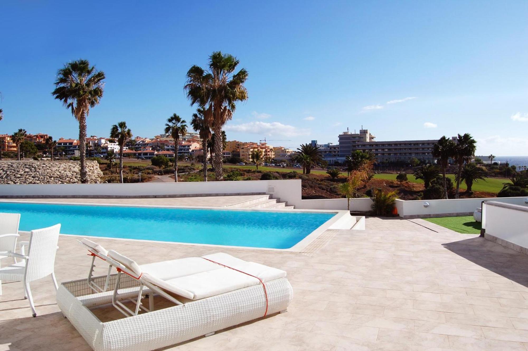 Amarilla Golf Villas-Lovely Complex-Amazing View 圣米格尔德阿沃纳 外观 照片
